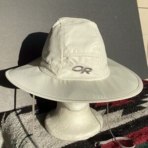 Outdoor research sunbriolet hat bucket size medium